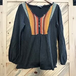 Large RXB sweater with wonderful details, cuffed long sleeves, knit panel front